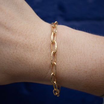 18K Carved Small Paperclip Link Bracelet Bracelet Page Sargisson 