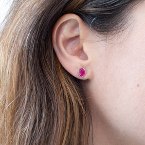 18K Freeform Smooth Stud Earrings - Ruby