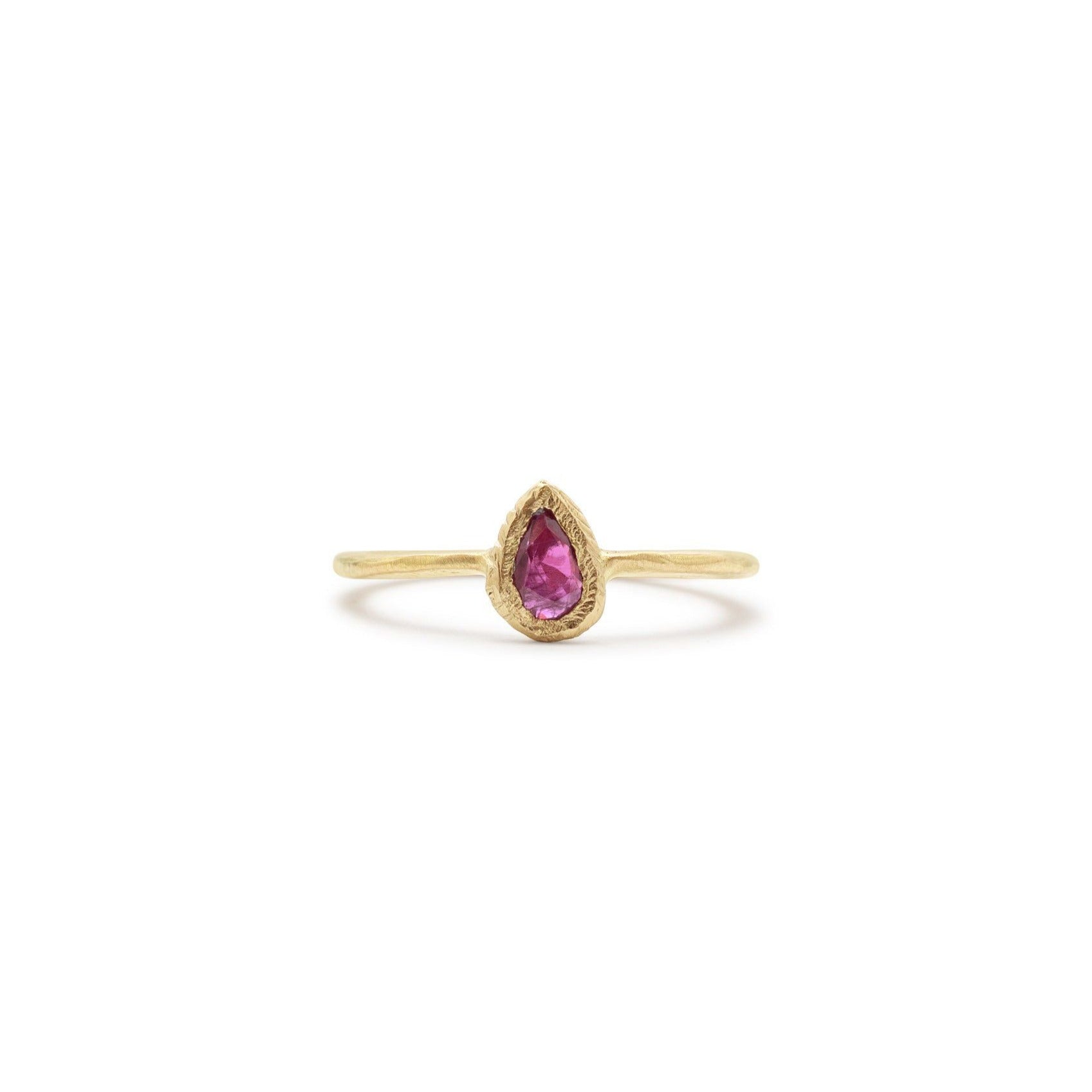 Handmade pear shaped ruby ring in 18kt gold