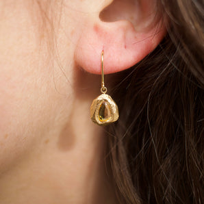 18K Freeform Drop Earring in Yellow Sapphire Earrings Page Sargisson 